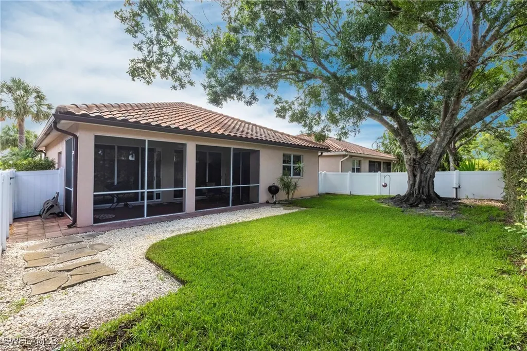 11302 Lakeland Circle Fort Myers FL 33913