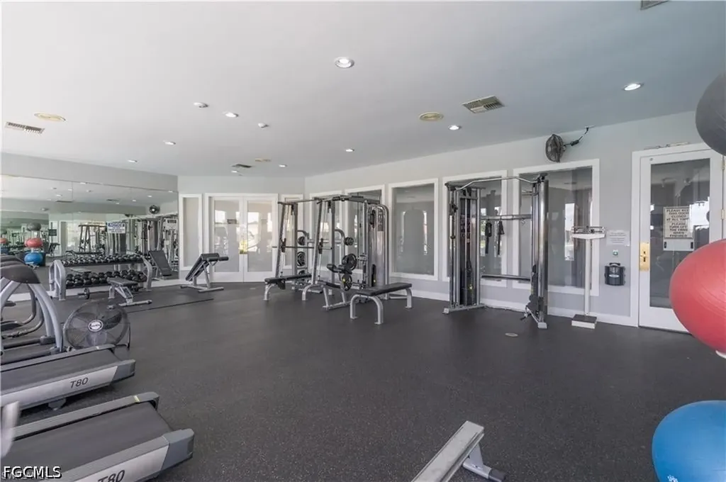 11302 Lakeland Circle Fort Myers FL 33913