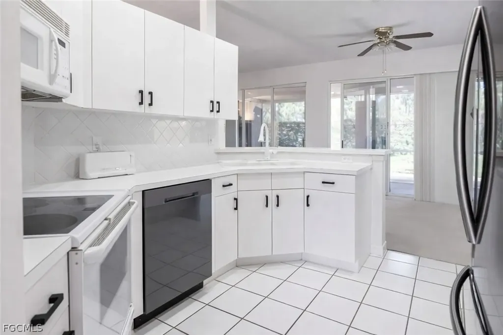11302 Lakeland Circle Fort Myers FL 33913