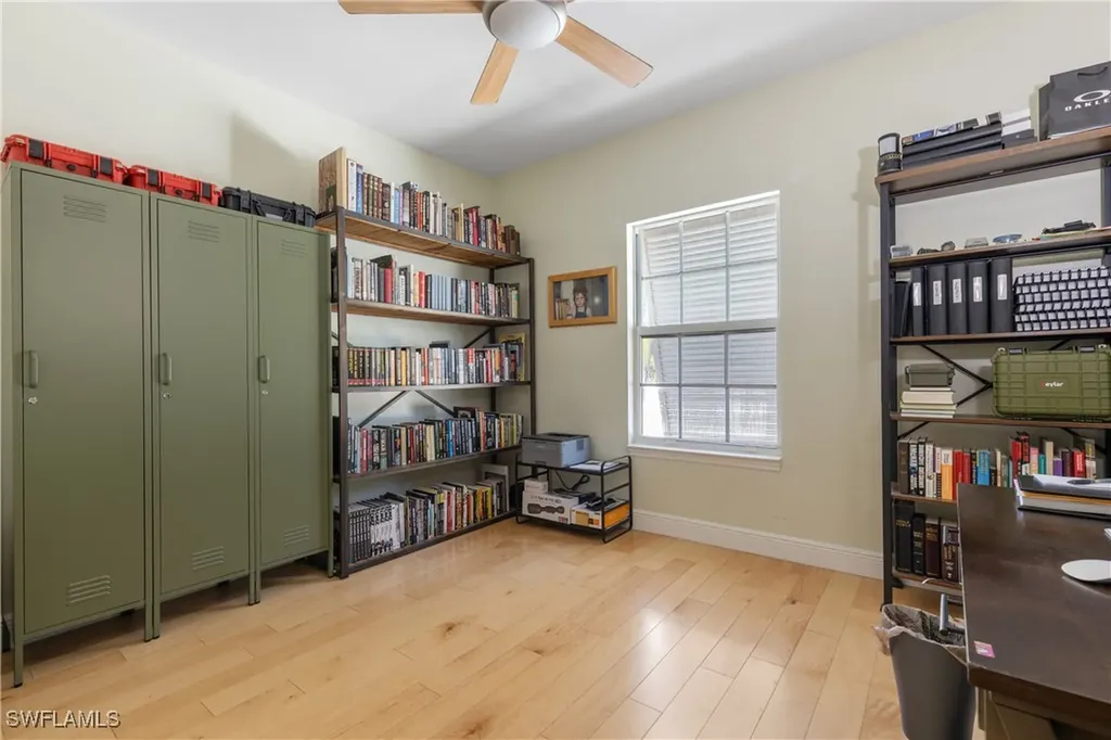 1380 Sweetwater Cove Naples FL 34110