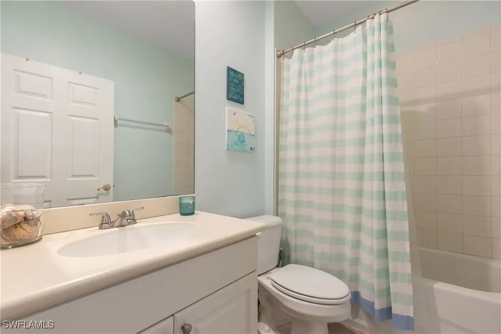 1380 Sweetwater Cove Naples FL 34110