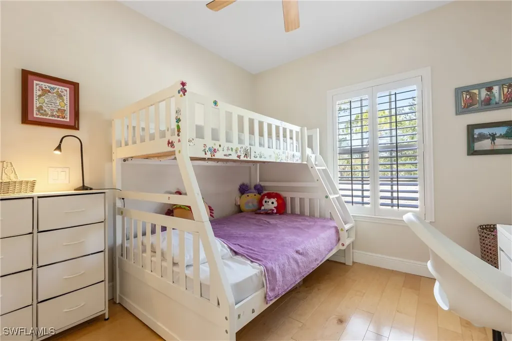 1380 Sweetwater Cove Naples FL 34110