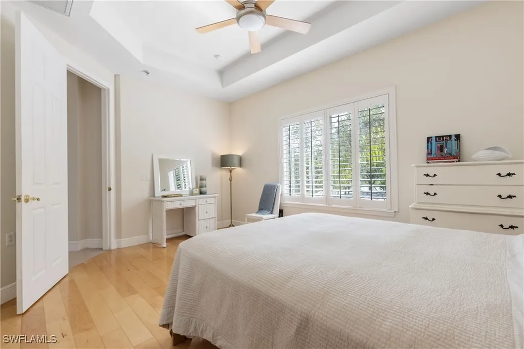 1380 Sweetwater Cove Naples FL 34110