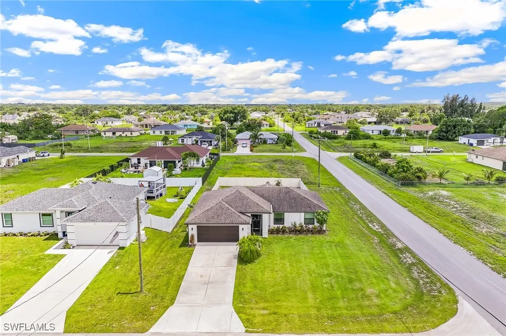 2619 42nd Street SW Lehigh Acres FL 33976