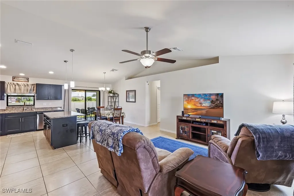 2619 42nd Street SW Lehigh Acres FL 33976