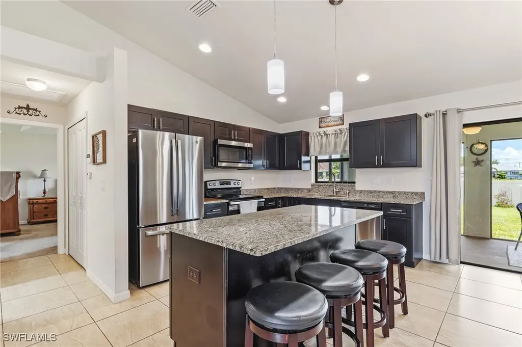 2619 42nd Street SW Lehigh Acres FL 33976