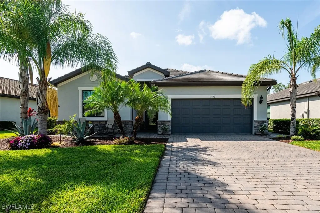 Estero FL, 17573 Ashcomb Way
