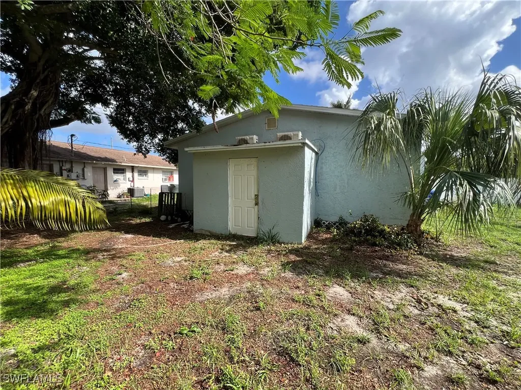 3934 Madison Avenue Fort Myers FL 33916