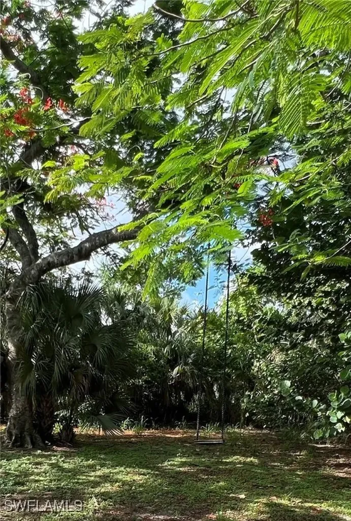 3934 Madison Avenue Fort Myers FL 33916