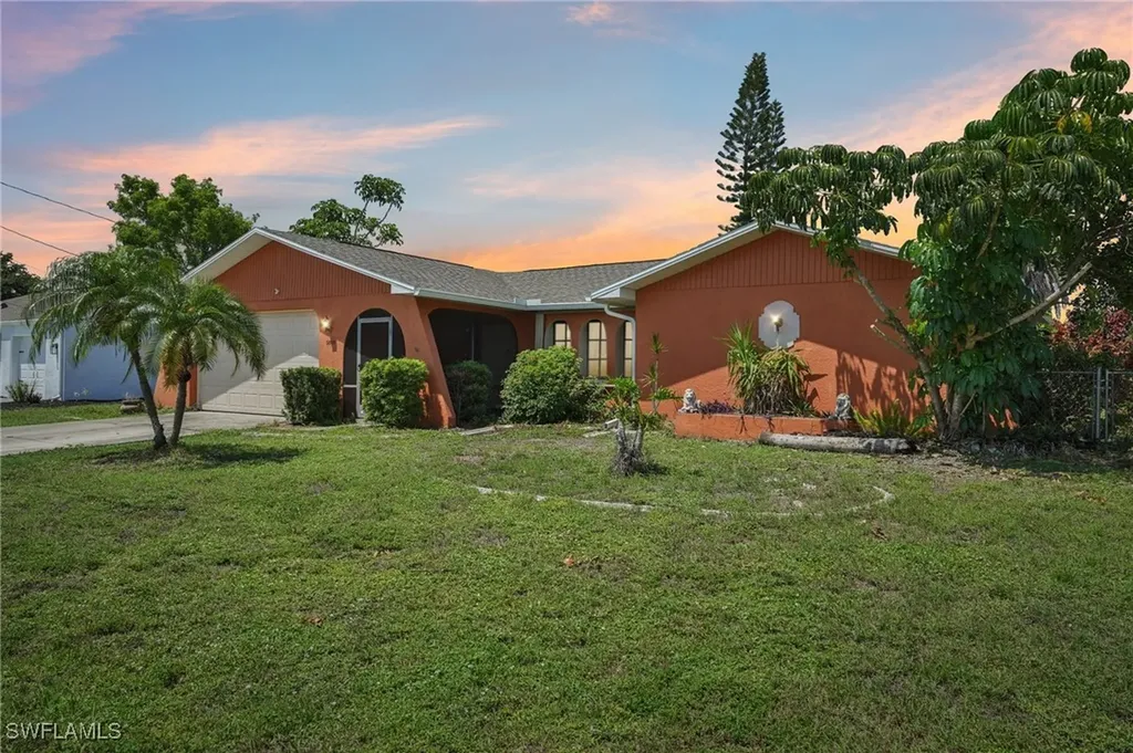 3805 SE 10th Avenue Cape Coral FL 33904