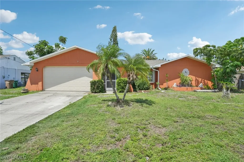3805 SE 10th Avenue Cape Coral FL 33904