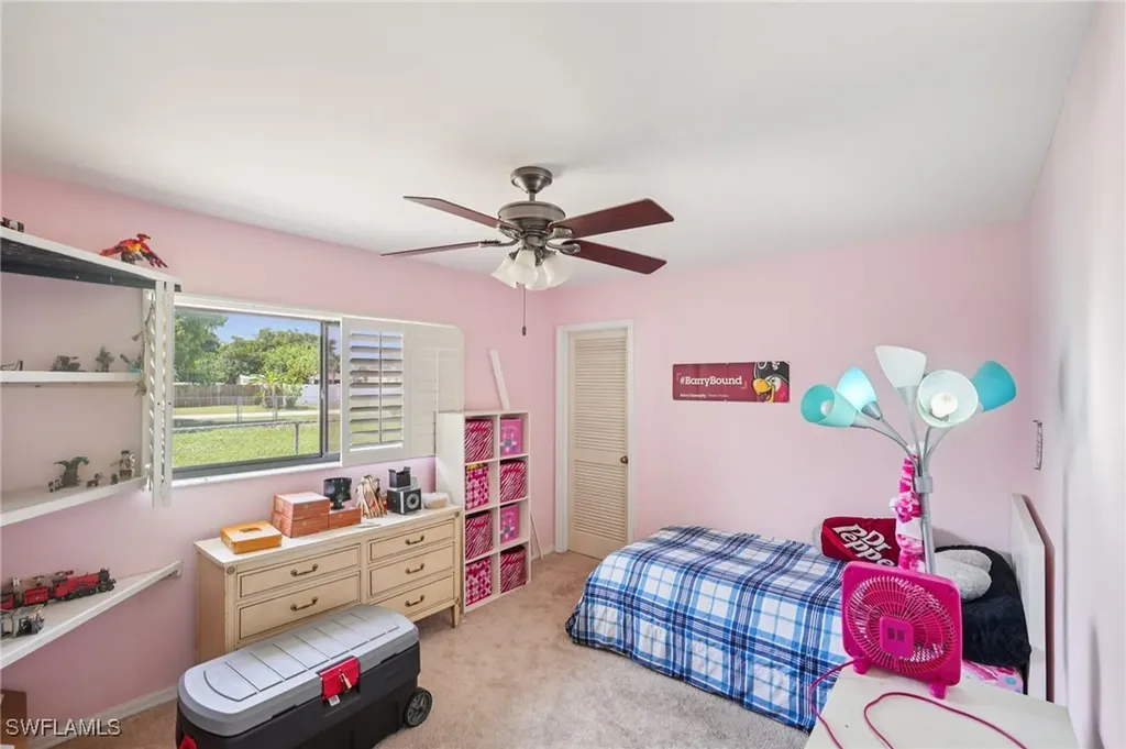 3805 SE 10th Avenue Cape Coral FL 33904