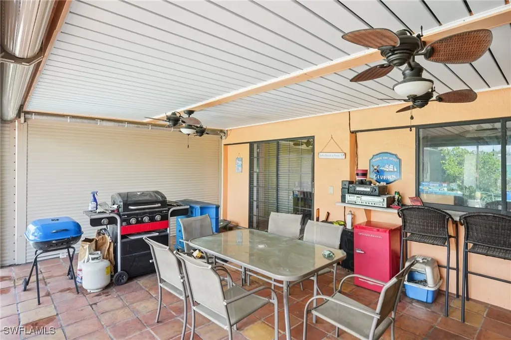 3805 SE 10th Avenue Cape Coral FL 33904