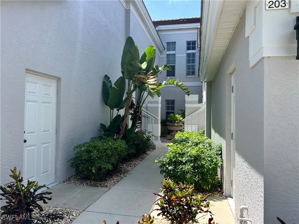 25240 Pelican Creek Circle Bonita Springs FL 34134-0968