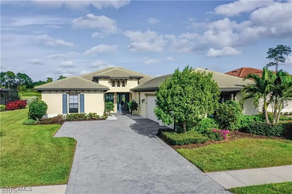 2175 Antigua Lane Naples FL 34120