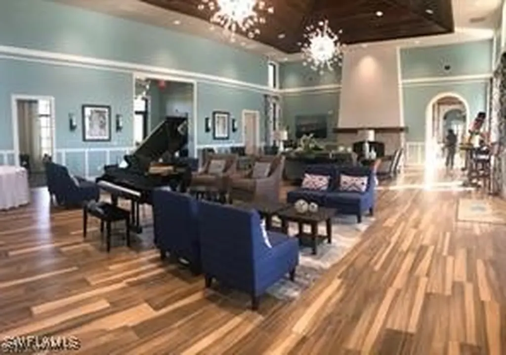 2175 Antigua Lane Naples FL 34120