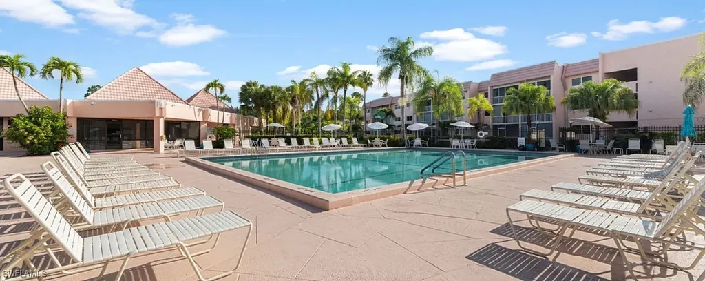 400 Forest Lakes Boulevard Naples FL 34105