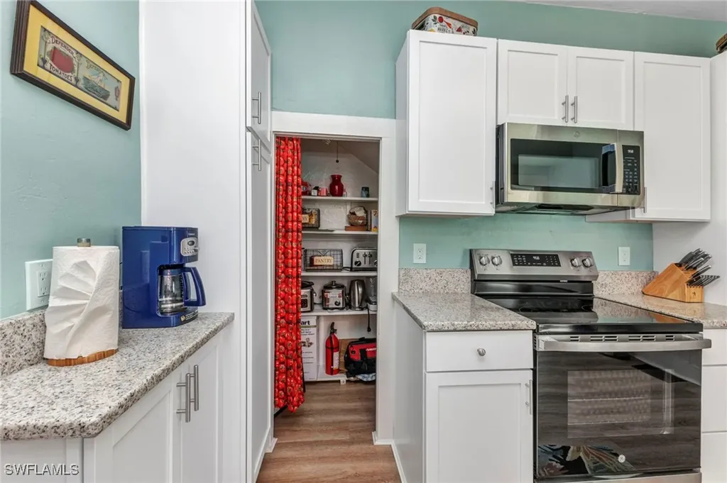415 W Marion Avenue Punta Gorda FL 33950