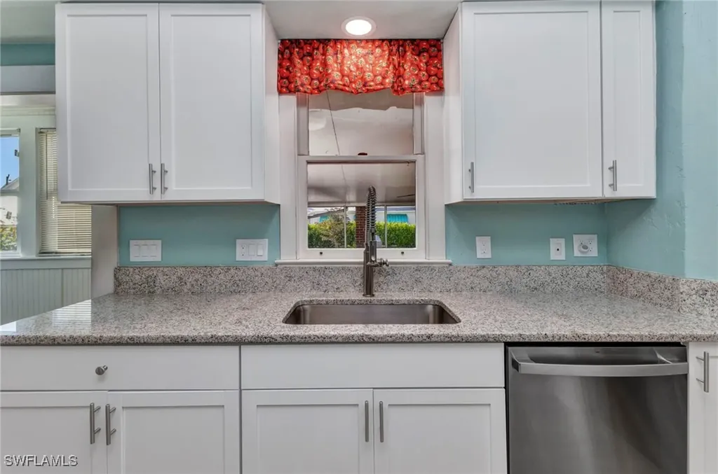 415 W Marion Avenue Punta Gorda FL 33950