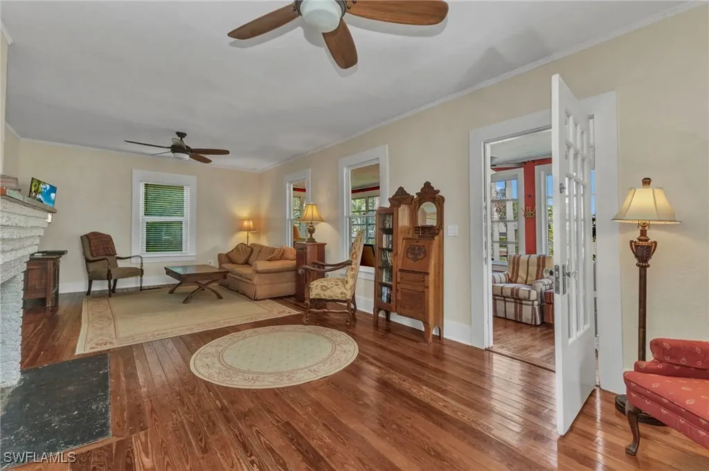 415 W Marion Avenue Punta Gorda FL 33950