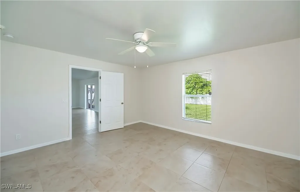 806 SW 4th Avenue Cape Coral FL 33991