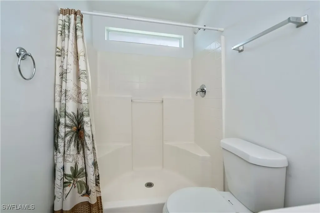 806 SW 4th Avenue Cape Coral FL 33991