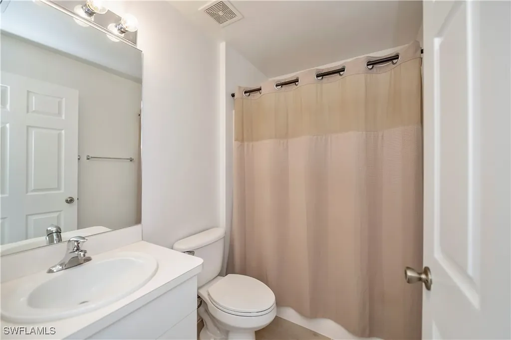 806 SW 4th Avenue Cape Coral FL 33991