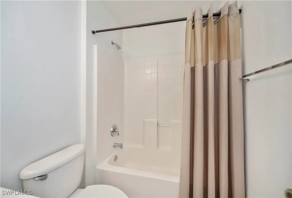 806 SW 4th Avenue Cape Coral FL 33991