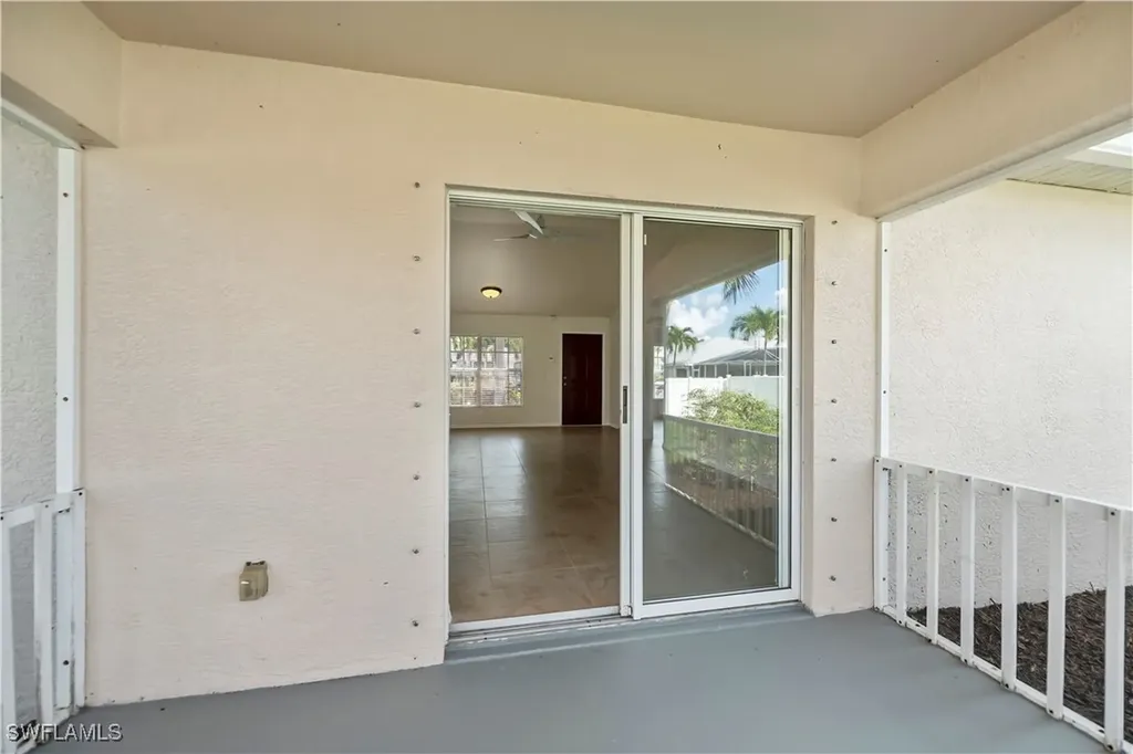 806 SW 4th Avenue Cape Coral FL 33991