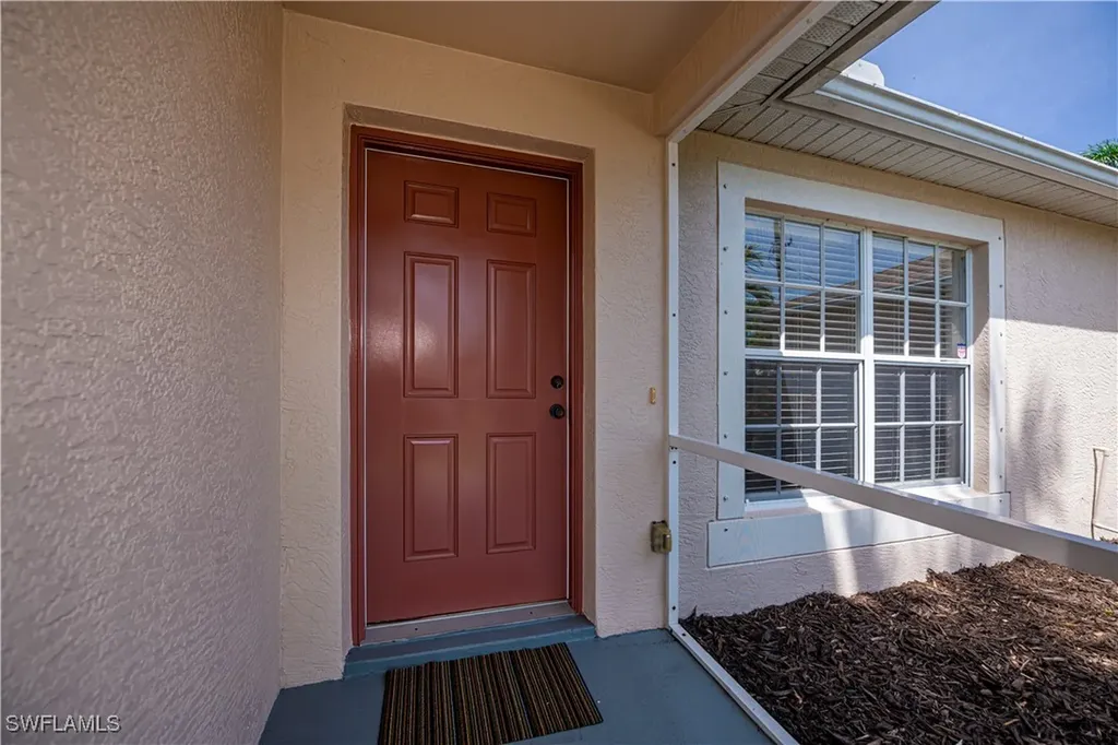 806 SW 4th Avenue Cape Coral FL 33991