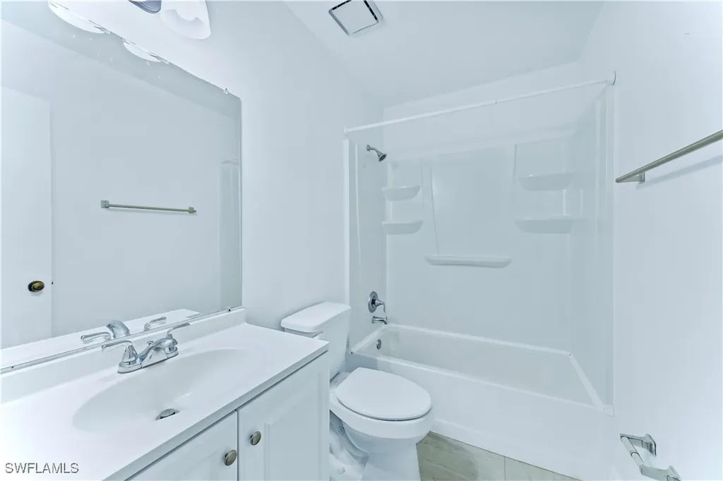 13160 Kings Point Drive Fort Myers FL 33919