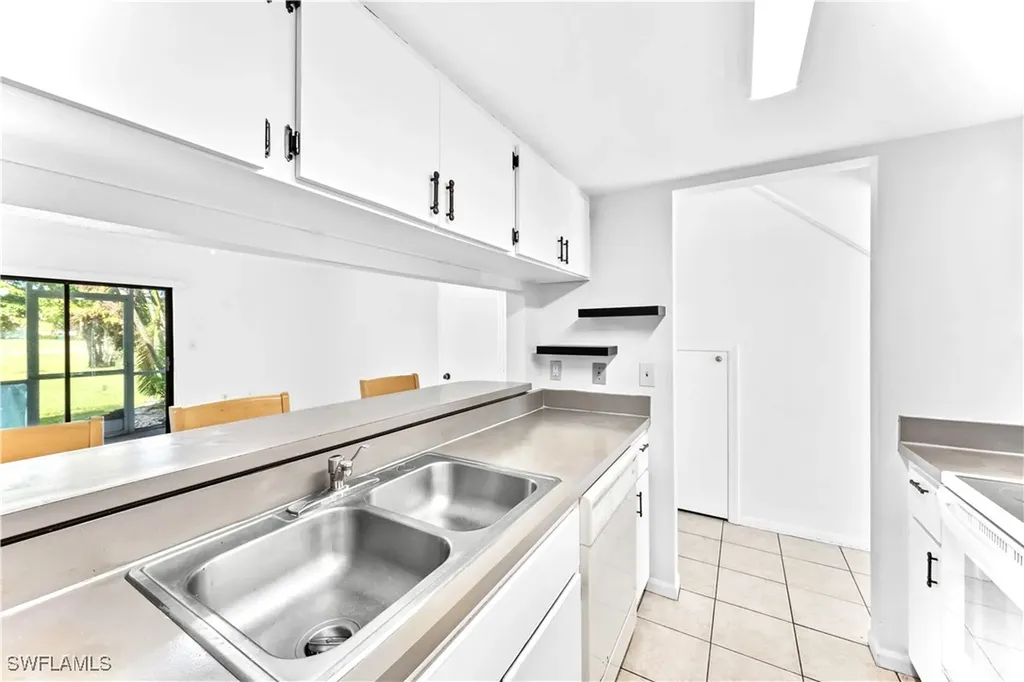 13160 Kings Point Drive Fort Myers FL 33919