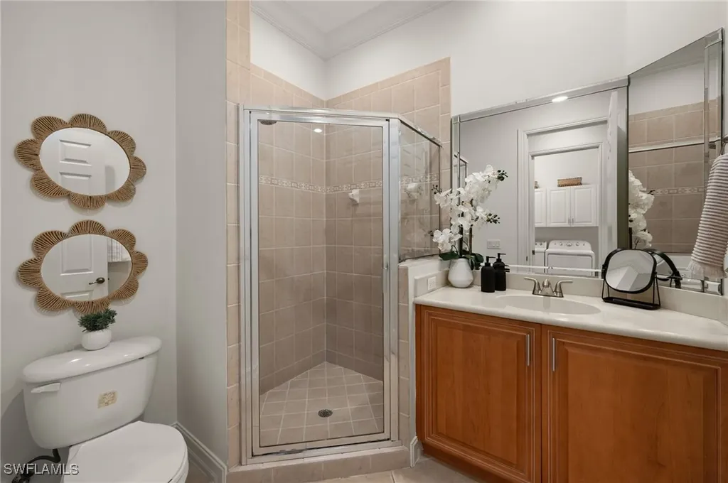 5004 Maxwell Circle Naples FL 34105