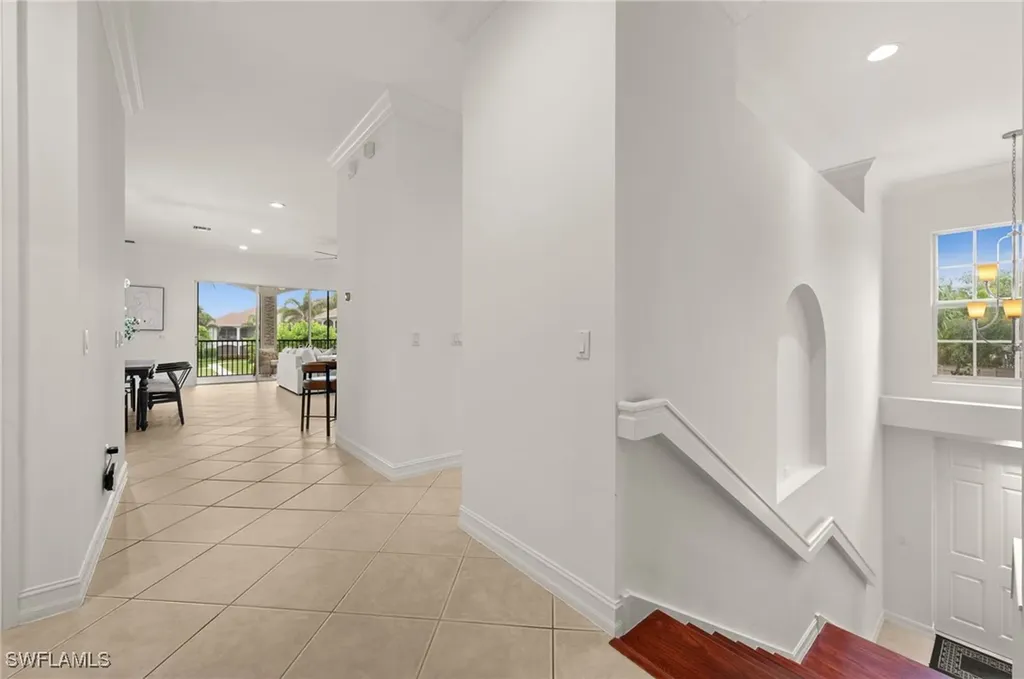 5004 Maxwell Circle Naples FL 34105