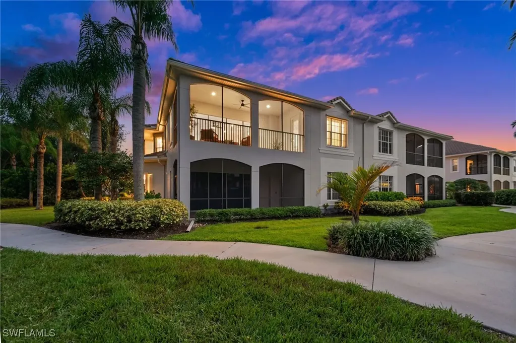 5004 Maxwell Circle Naples FL 34105