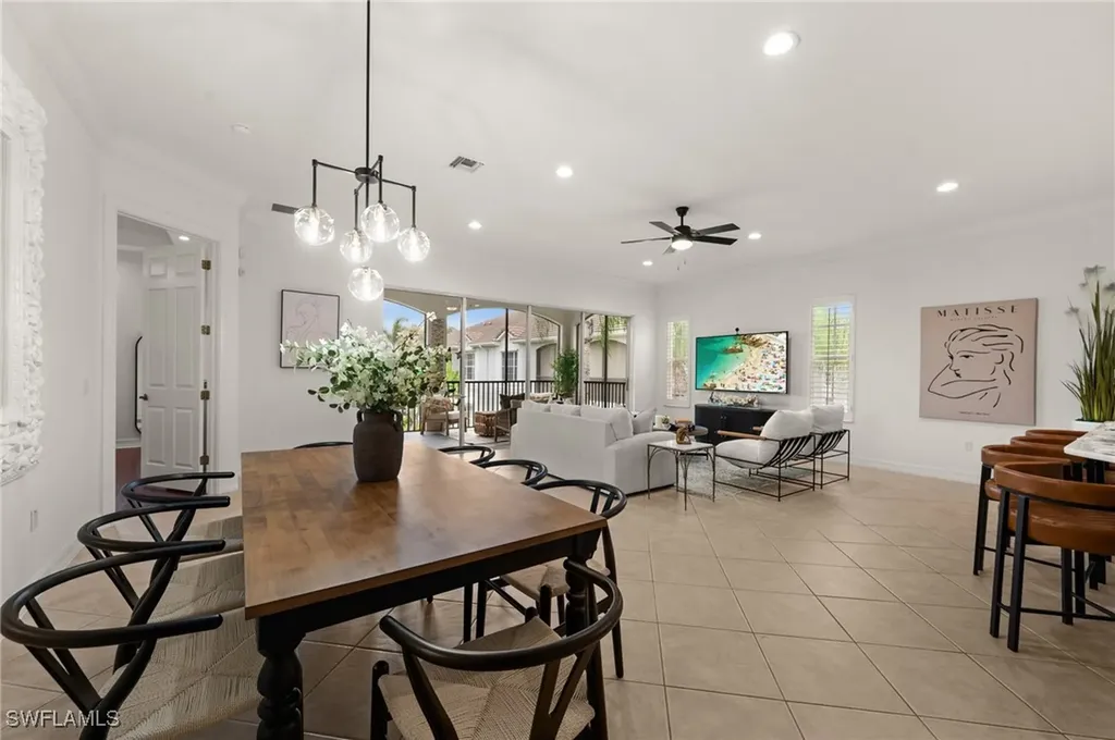 5004 Maxwell Circle Naples FL 34105