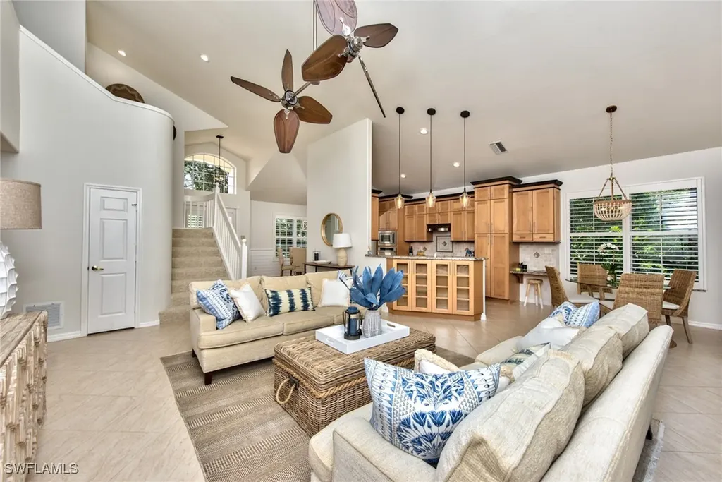 1705 Marsh Run Naples FL 34109