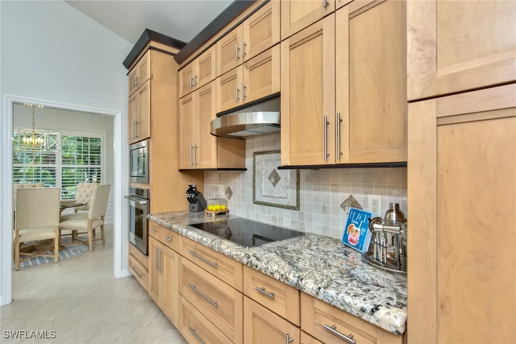 1705 Marsh Run Naples FL 34109