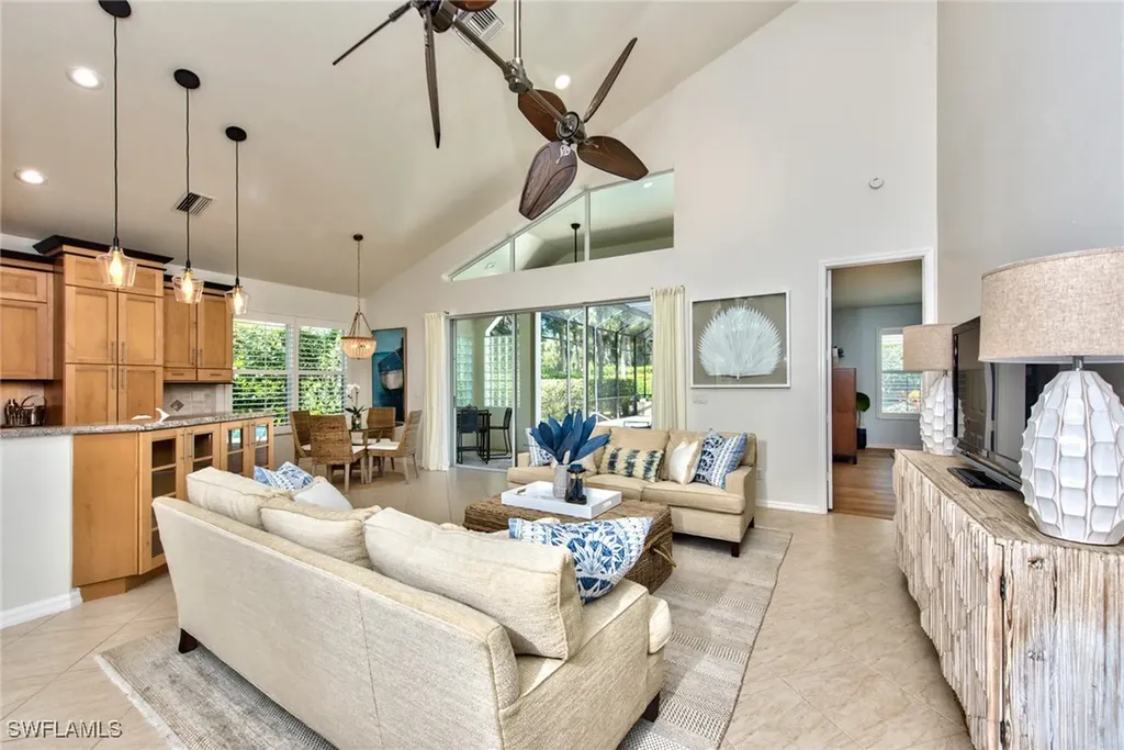 1705 Marsh Run Naples FL 34109