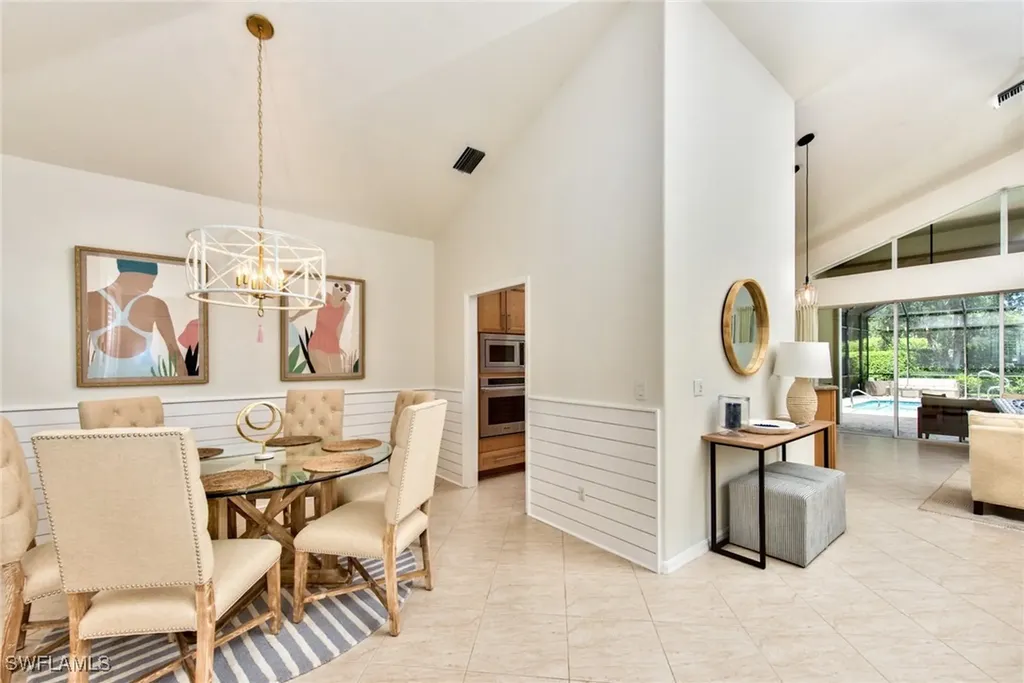 1705 Marsh Run Naples FL 34109