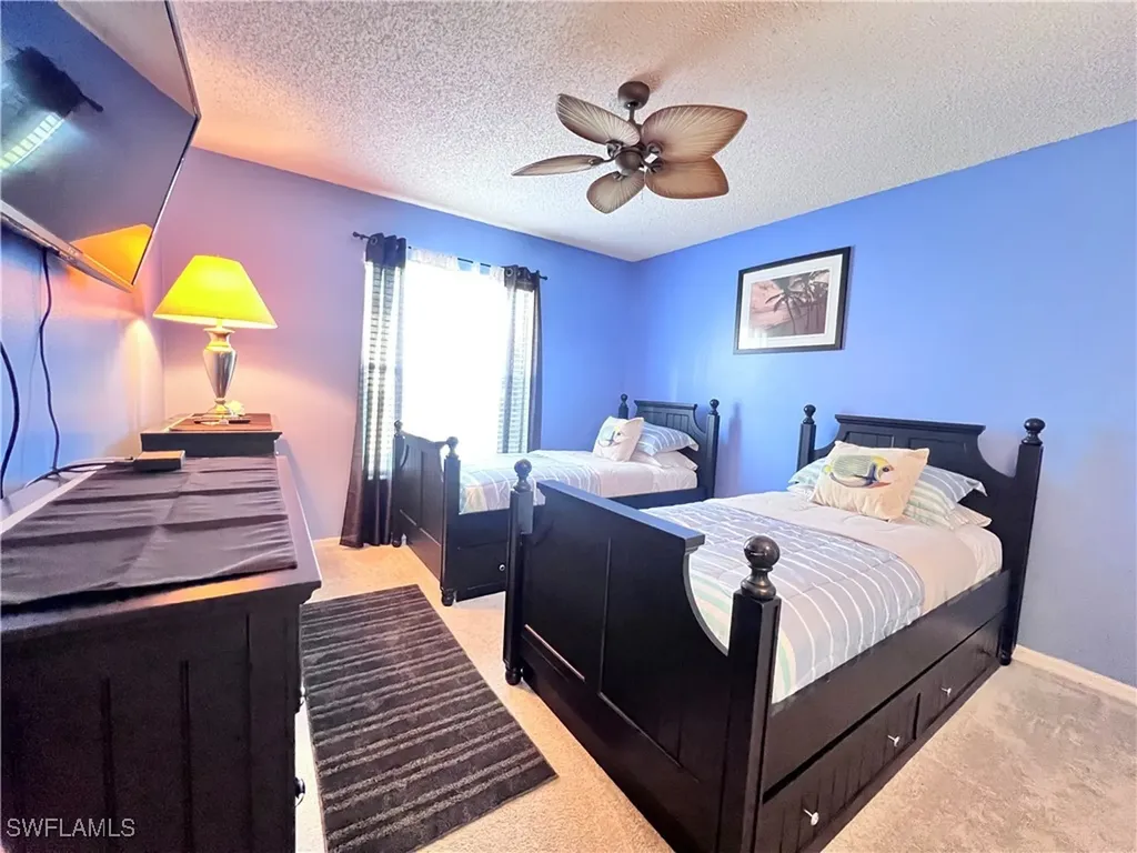 717 Landover Circle Naples FL 34104