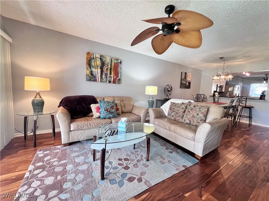 717 Landover Circle Naples FL 34104