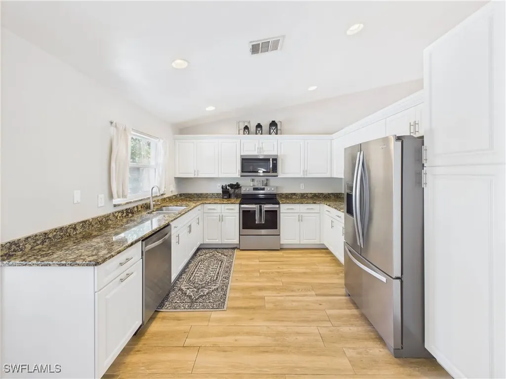 12560 Eagle Pointe Circle Fort Myers FL 33913
