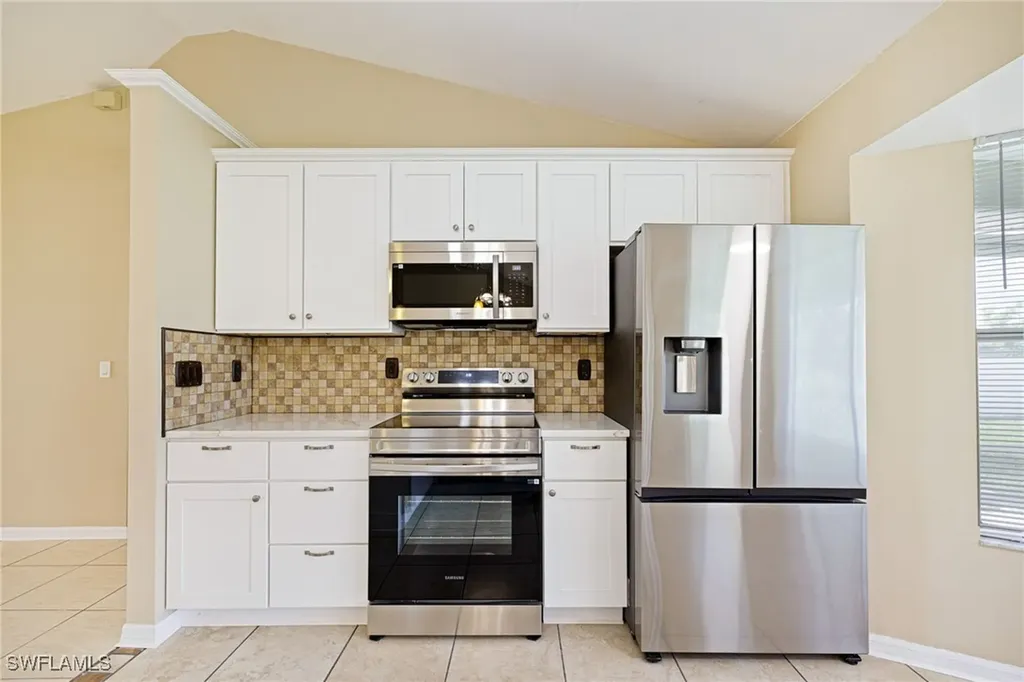 1005 SW 34th Street Cape Coral FL 33914