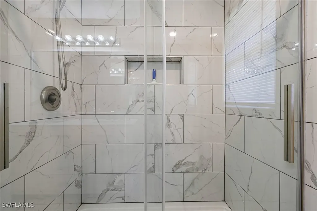 1005 SW 34th Street Cape Coral FL 33914