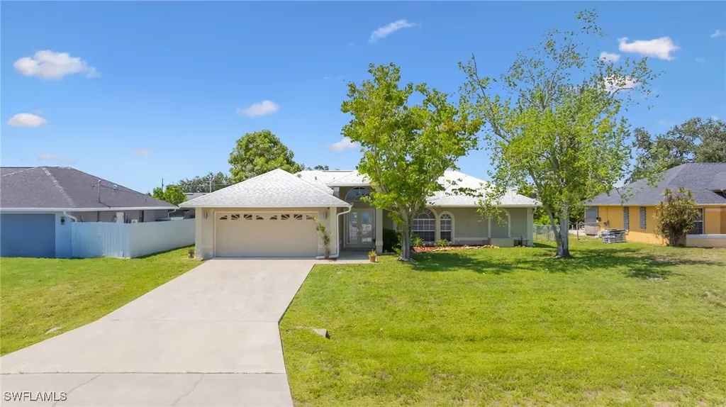 1005 SW 34th Street Cape Coral FL 33914