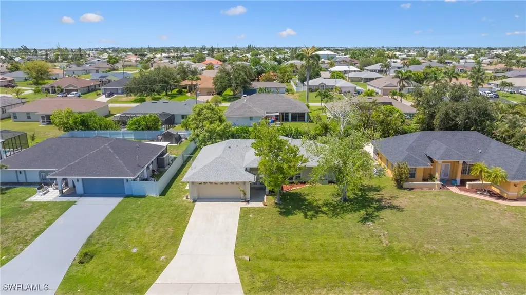 1005 SW 34th Street Cape Coral FL 33914