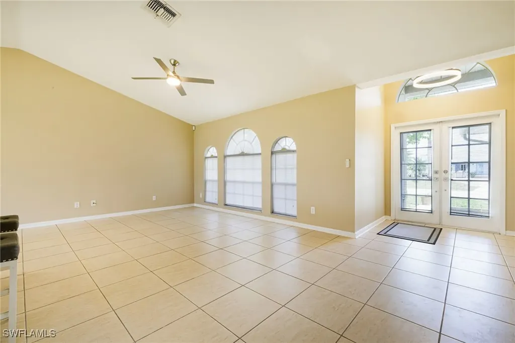 1005 SW 34th Street Cape Coral FL 33914