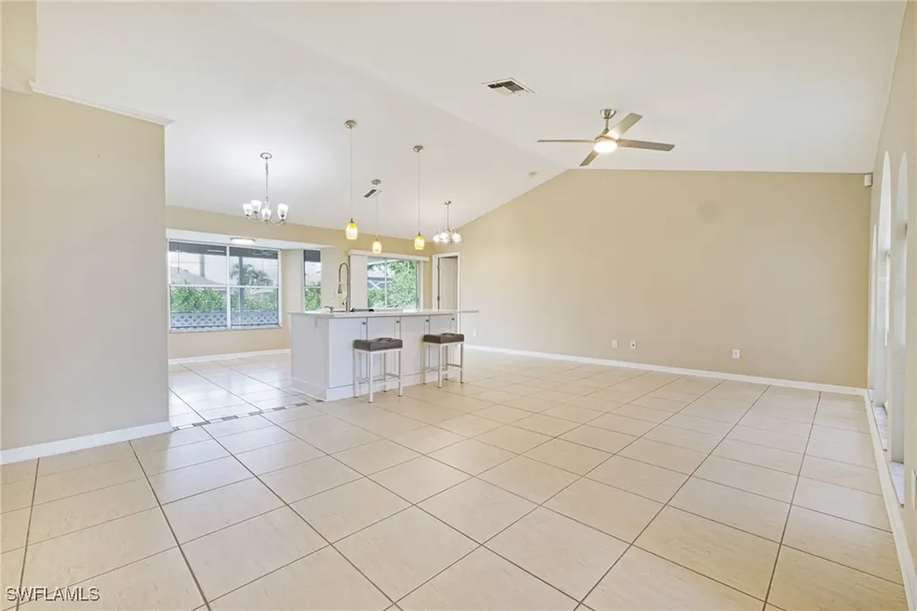 1005 SW 34th Street Cape Coral FL 33914