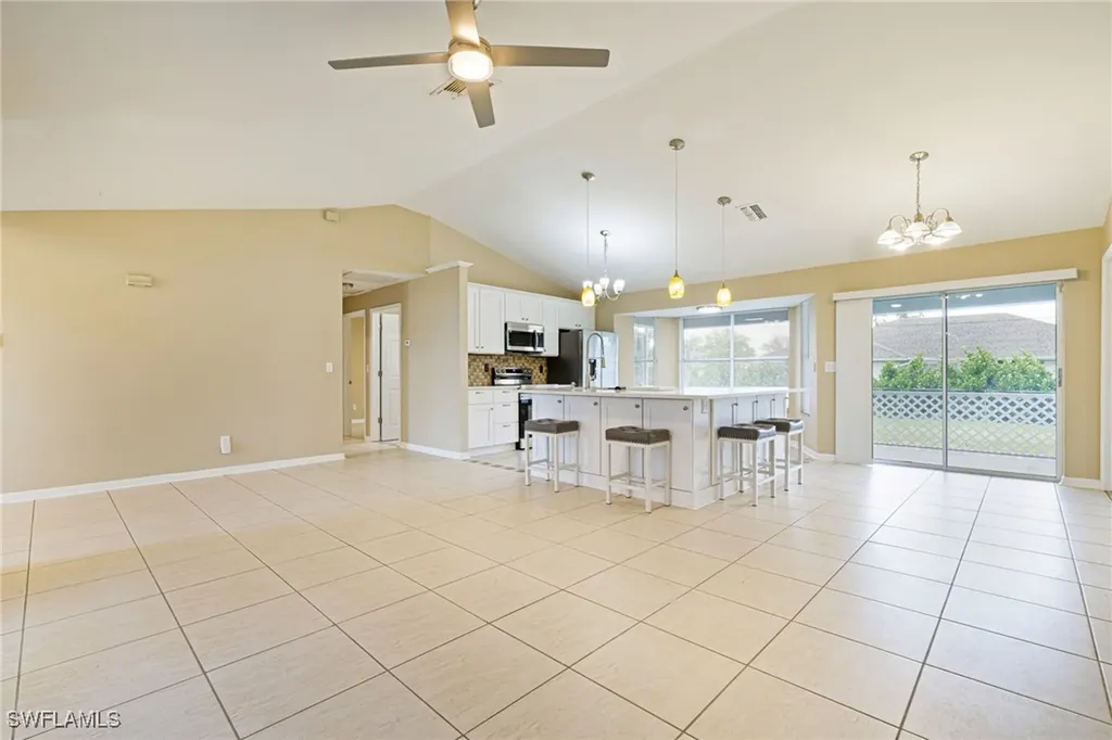 1005 SW 34th Street Cape Coral FL 33914